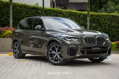 BMW X5 XDRIVE45E PAQUETE M 2022 Hbrida