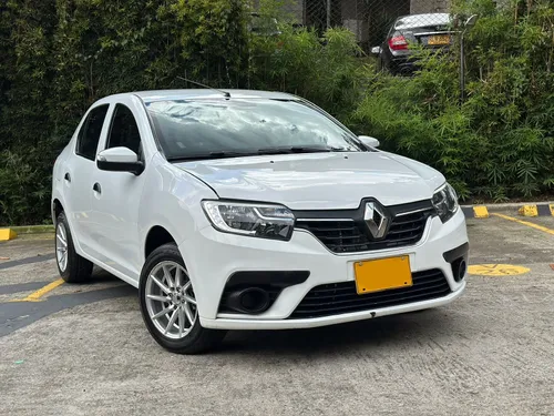 Renault Logan Life 8v 2021