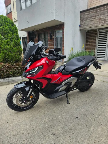 Honda Xadv 750 2024