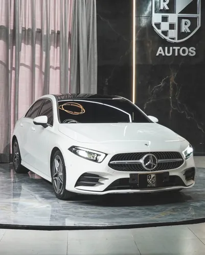 Mercedes Benz A180 2022