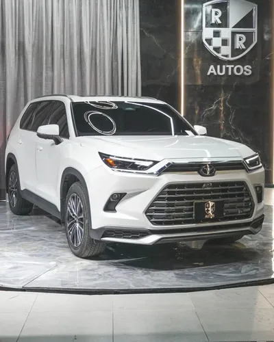 Toyota Grand Highlander 2024