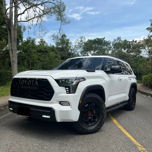 Toyota Sequoia TRD PRO Hbrida 2023