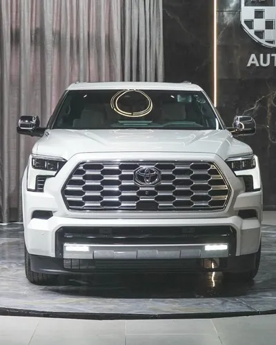 Toyota Sequoia Capstone 2025