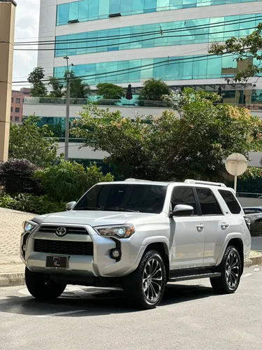 Toyota 4Runner SR5 4.0cc  Blindaje 2 plus reforzado