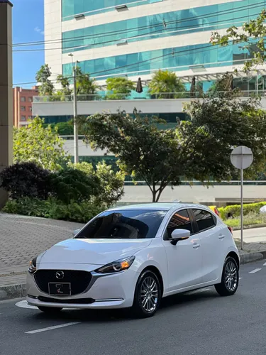 Mazda 2 Grand Touring LX 1.5cc