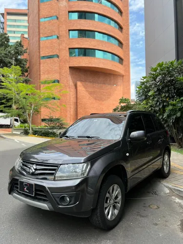 Suzuki Grand Vitara SZ GLX Sport 2.4cc