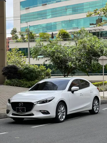 Mazda 3 Grand Touring 2.0cc