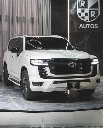 Toyota Lc300 VX blindada 2022