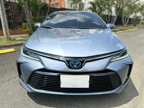 TOYOTA COROLLA HYBRID SEG