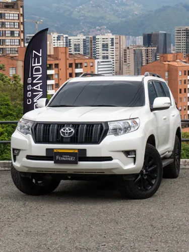 Toyota Prado Txl 3.0 Diesel 2023