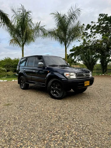 Toyota prado VX mod 1999 blindaje 2 plus 