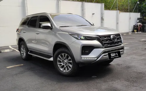 Toyota Fortuner 2.8 diesel 