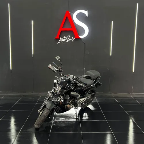 Bajaj Dominar 400 UG V1 2018