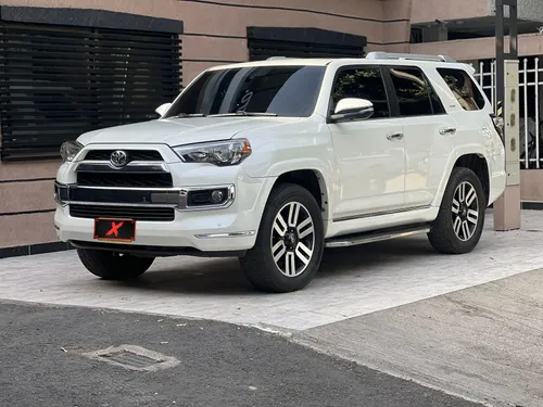TOYOTA 4RUNNER LIMITED 2017