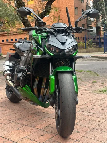 KAWASAKI Z1000