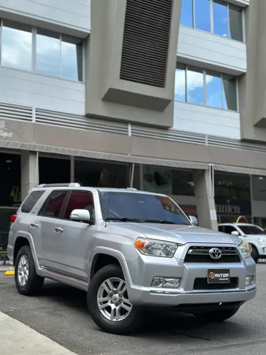TOYOTA 4 RUNNER LIMITED 