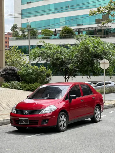 Nissan Tiida SD MIIO 1.8cc