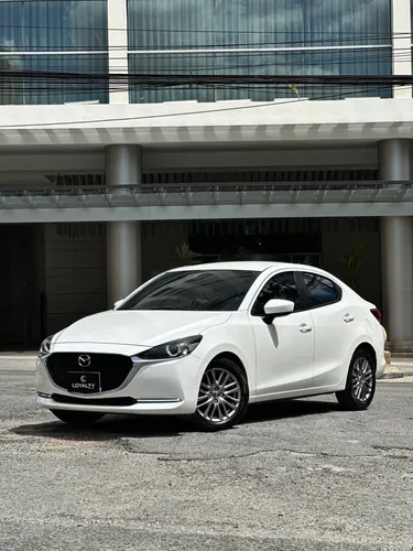 Mazda 2 Gand touring LX 