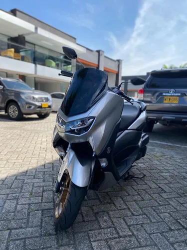 YAMAHA NMAX 2025