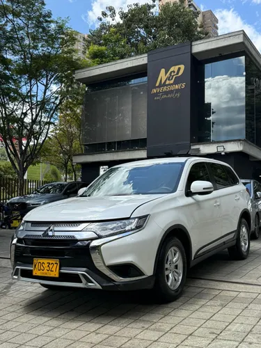 Mitsubishi outlander 2022