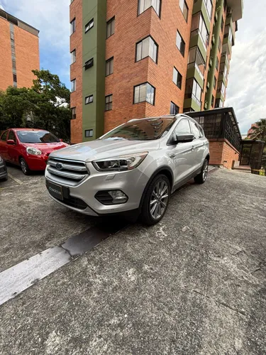 Ford Escape Titanium 2019 Automatico Unico Dueno Todo Original