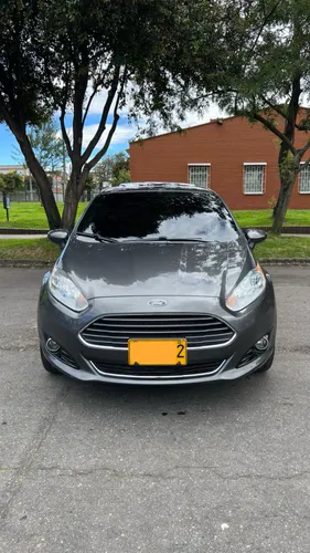 Ford Fiesta 2016 Titanium Hatchback 