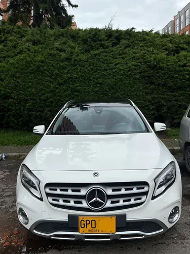Mercedes Benz GLA 200 - 2020. Buena oportunidad 