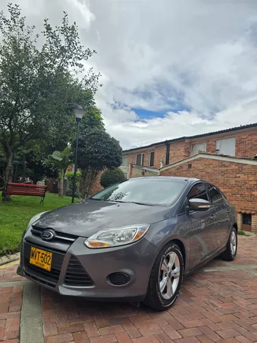 Ford Focus SE 2013 automatico