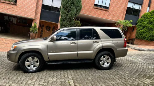 Toyota 4runner limited 2da duena