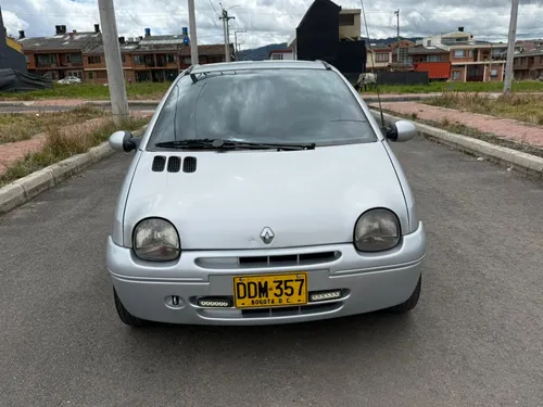 RENAULT TWINGO DYNAMIQUE 2010