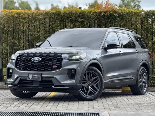 FORD EXPLORER ST -2025- POCO KILOMETRAJE-