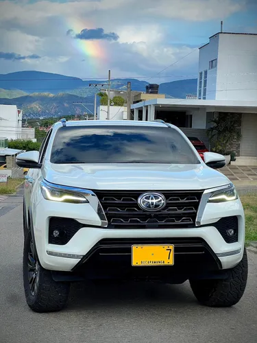 Toyota Fortuner SRV 2.4 Diésel 2022