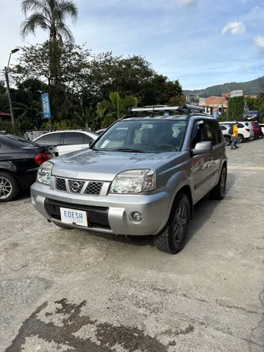 NISSAN X-TRAIL DISEL 4X4