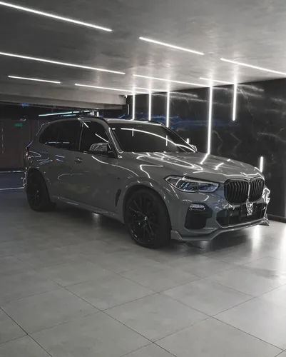 BMW X5 M50i 2021
