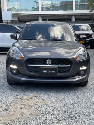 EN VENTA SUZUKI SWIFT GL HYBRIDO 2022