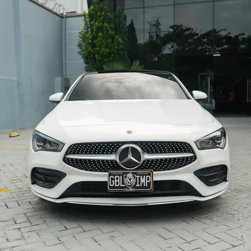 Mercedes Benz CLA200