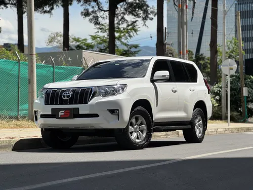 TOYOTA PRADO TX 2024