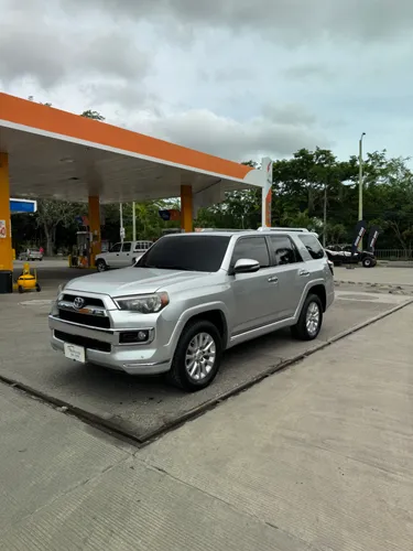 Toyota 4Runner Limited 4.0cc 2017