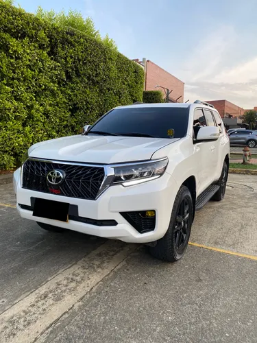 TOYOTA PRADO TX 