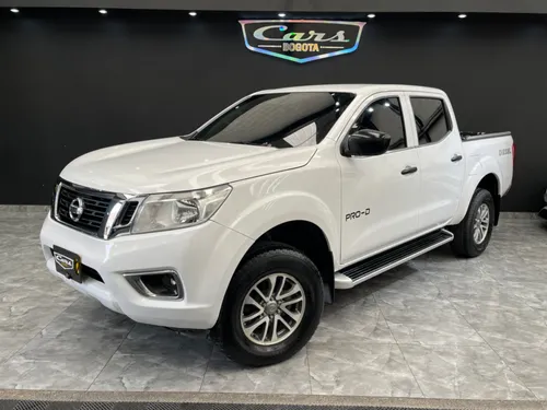Nissan Frontier NP300 4x2 MT Diésel 2020 Doble Cabina