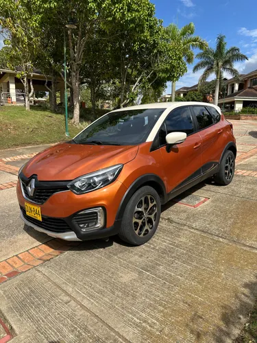 RENAULT CAPTUR INTENS 2.0L AT