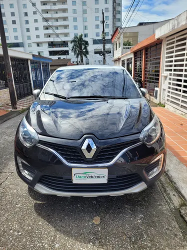 RENAULT CAPTUR INTENS BOSE AUTOMÁTICA 2021
