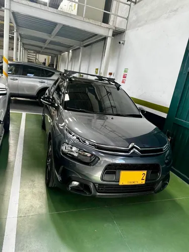 Citroen C4 Cactus Shine 2022  Full equipo  33.015 km