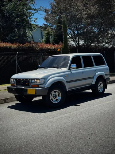 Toyota Land Cruiser Autana LX 4.5 2005