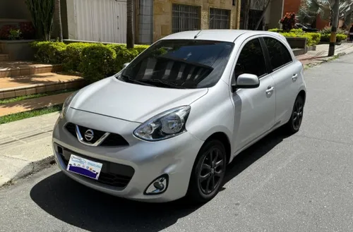 NISSAN MARCH 2020 AUTOMATICO CON 68.000 KMS
