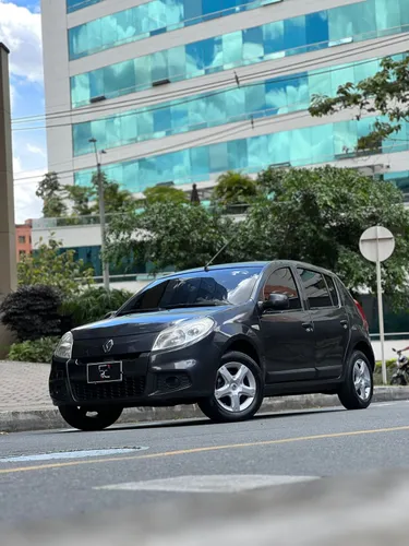Renault Sandero Authentique 1.6cc 8v