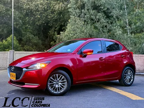 Mazda 2 Gran Touring 1.5 2022 24.000 KMS