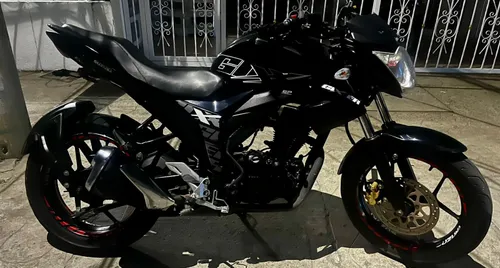 SUZUKI GIXXER150 MODELO 2019. SOAT Y TECNO AL DIA. PRECIO NEGOCIABLE