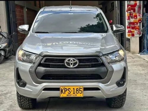 Toyota Hilux 2021