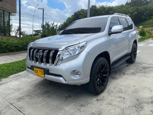 Toyota prado TX diesel 2015 blindaje 2 plus